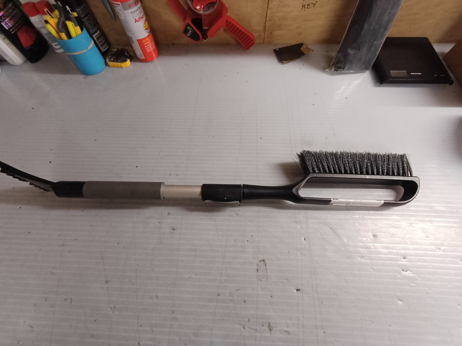 Genuine BMW Extendable Ice Scraper With Brush #83 12 5 A71 808