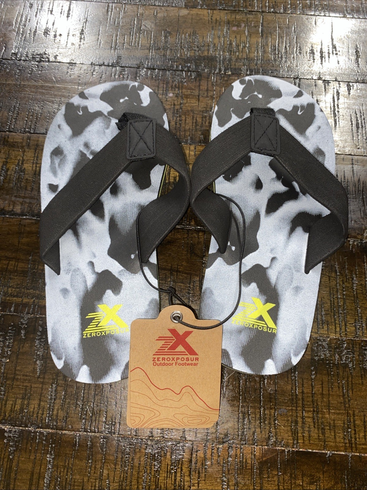 Zeroxosur Outdoor Footwear Kids Flip Flop Size 13-1