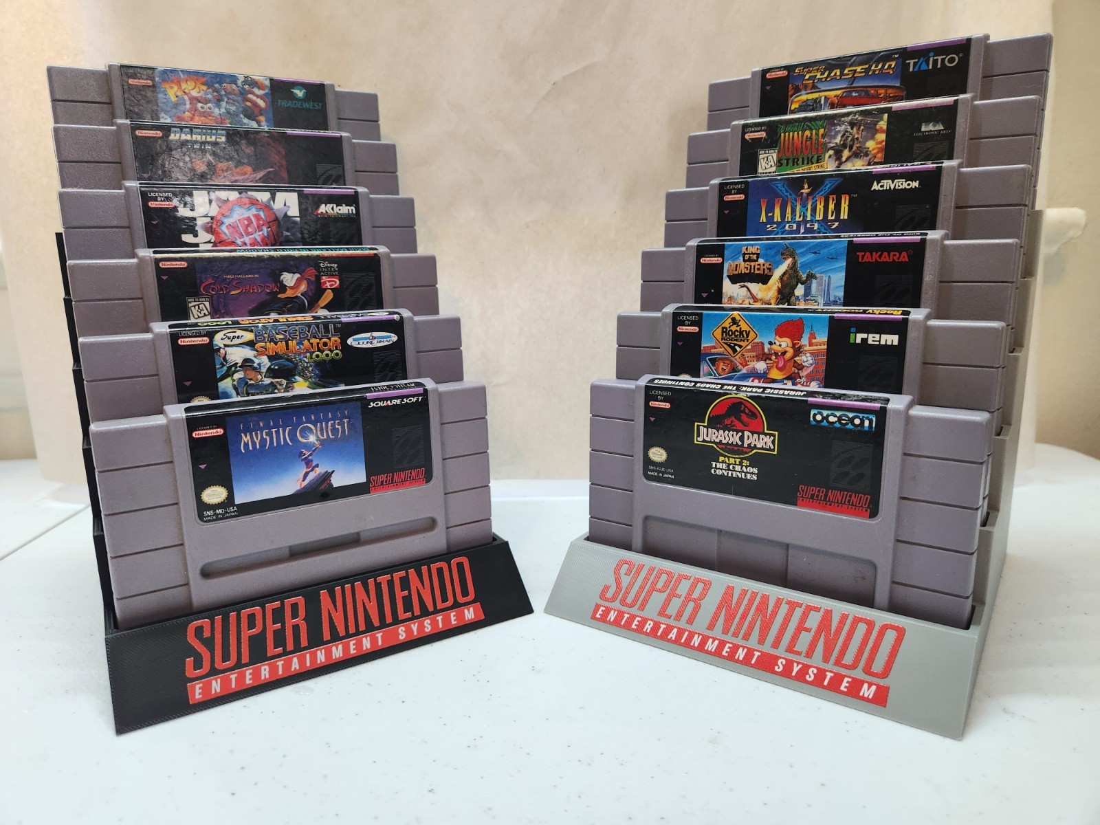Nintendo SNES (Super Nintendo) 6 Cartridge Display Stand (UV Printed Logo)