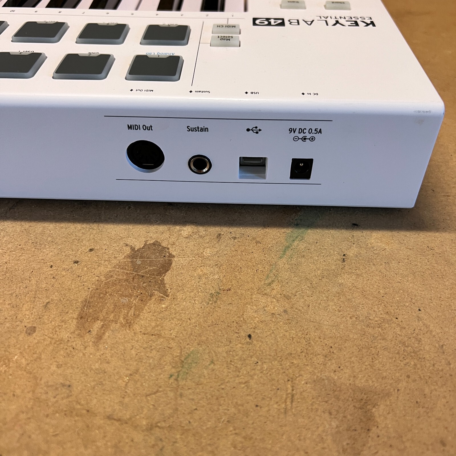 Arturia KeyLab Essential 49 Keyboard Controller