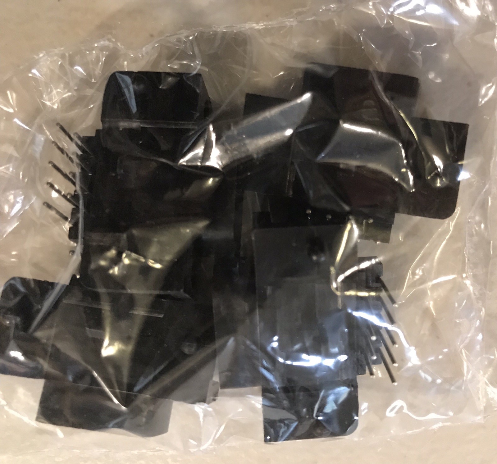 ATARI Joystick CONNECTORS (4) DB-9M PCB 2600/7800/800 NEW (NO display package)