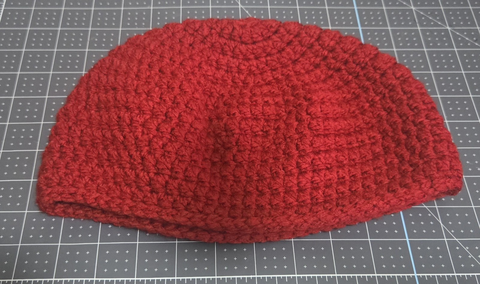 HANDMADE CROCHET RED BEANIE WINTER HAT TEEN/HAT UNISEX BEANIE