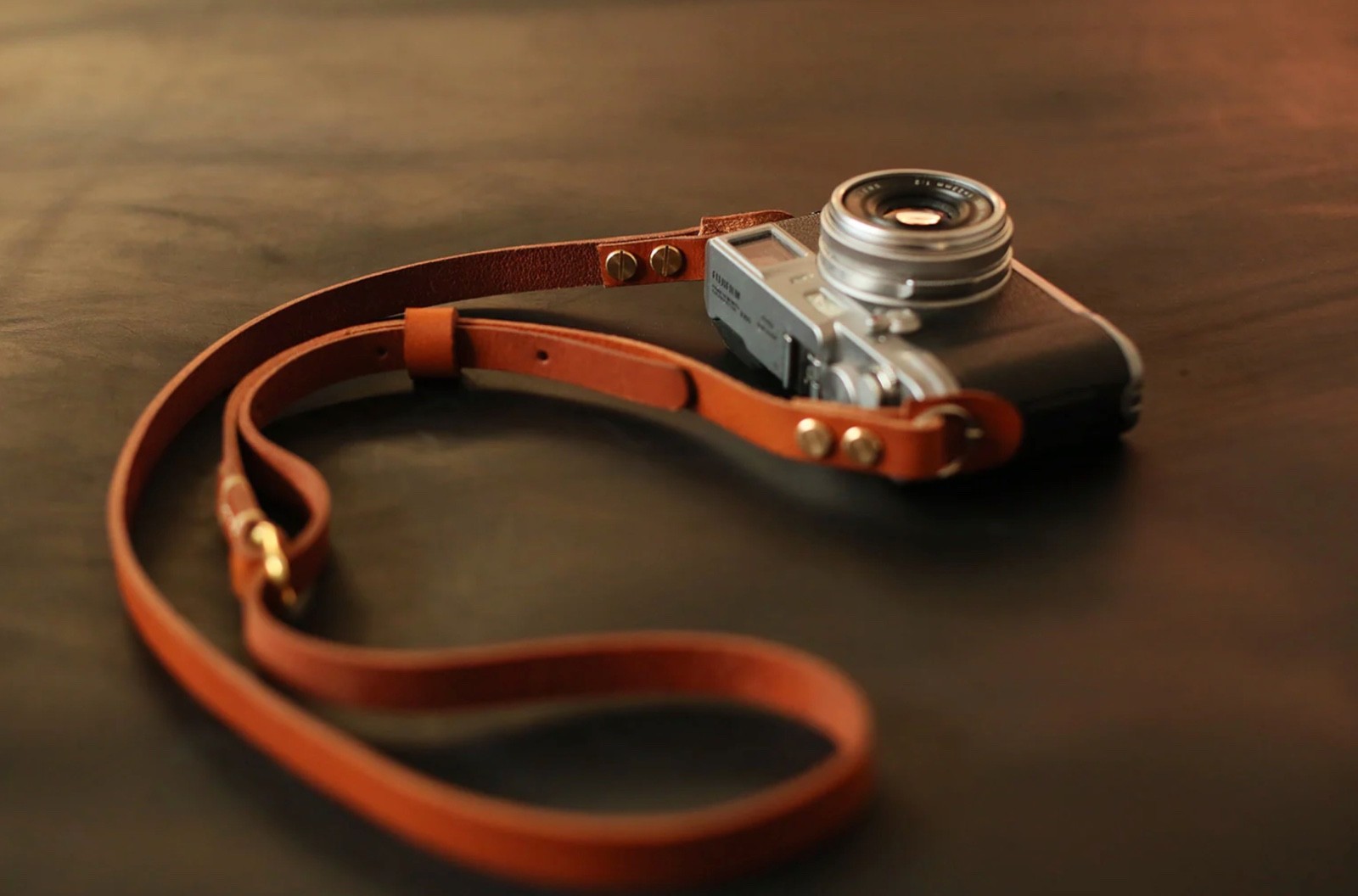 Handmade Brown Leather Camera Strap – Full-Grain Adjustable Vintage Neck Strap