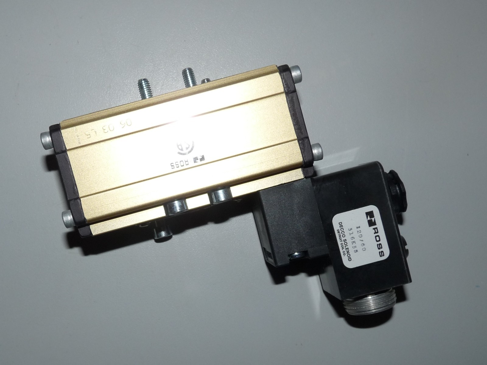 ROSS VALVE W6076B2431 2-10 BAR NEW