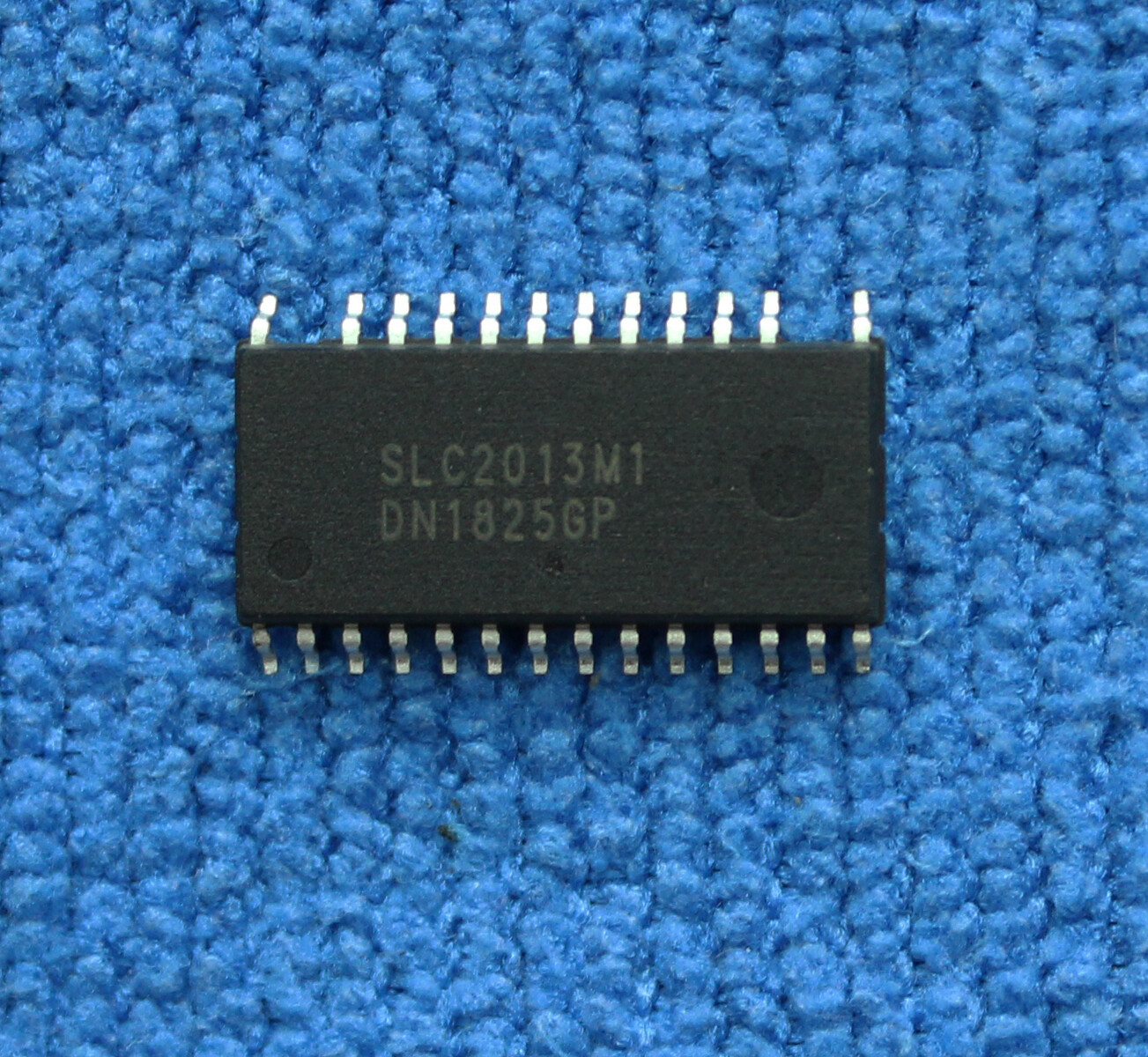 5pcs SLC2013M1 SLC2013M SOP-26 IC New