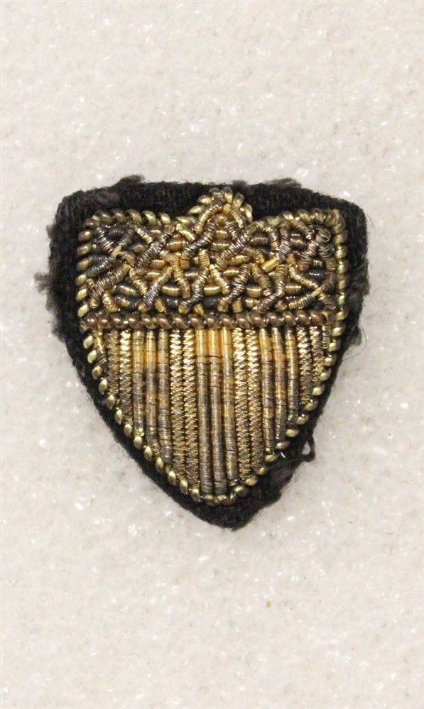 US Naval Lapel Insignia 1272: Coast Guard Officer - single