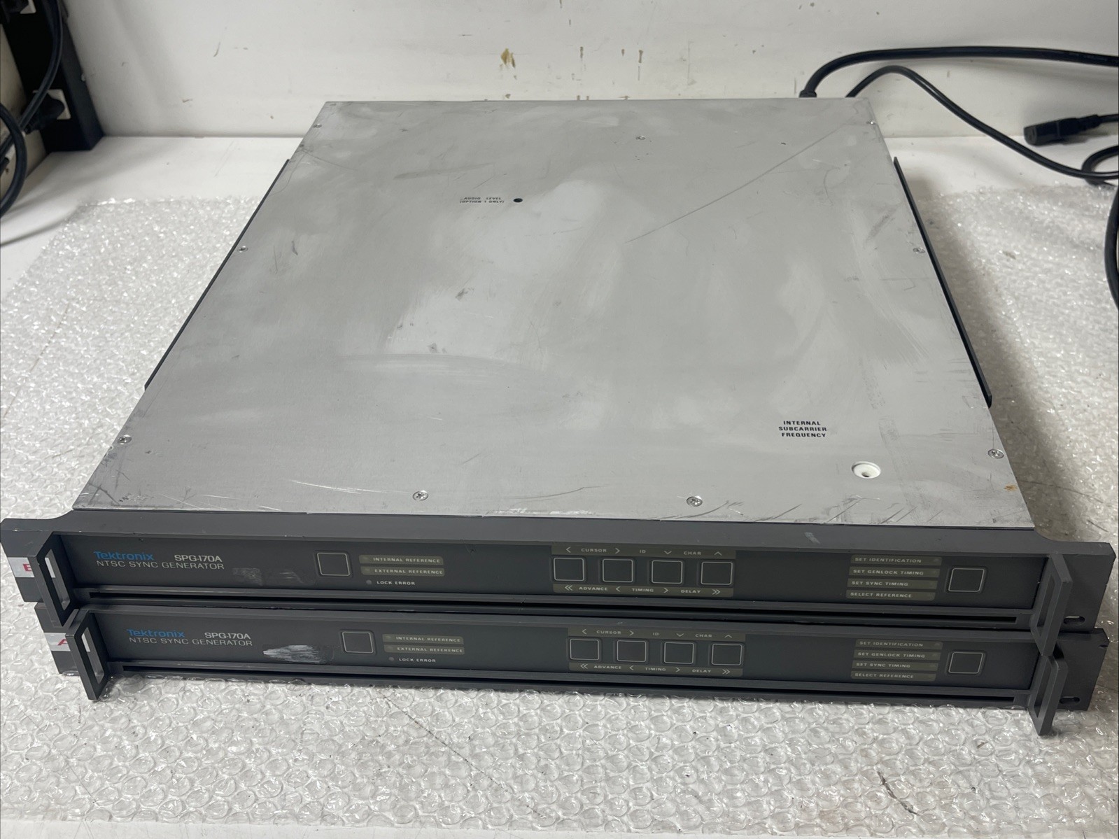 TEKTRONIX SPG-170A NTSC SYNC GENERATOR