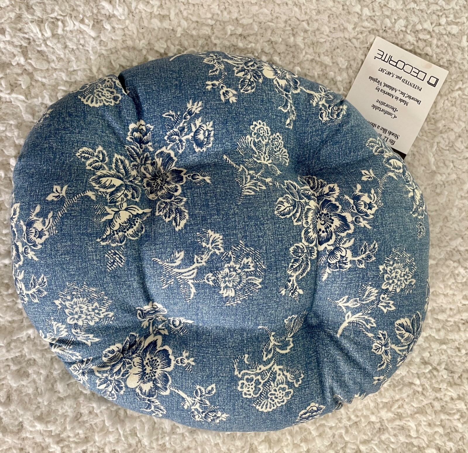 NWT Decorite Round Stool Cushion. Fits 12”-14” Diameter Stools.