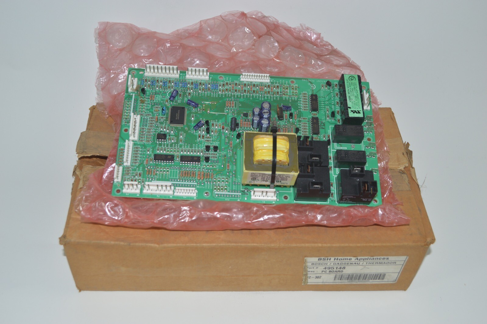 New Genuine OEM Bosch 495148 00495148 PC Control Board