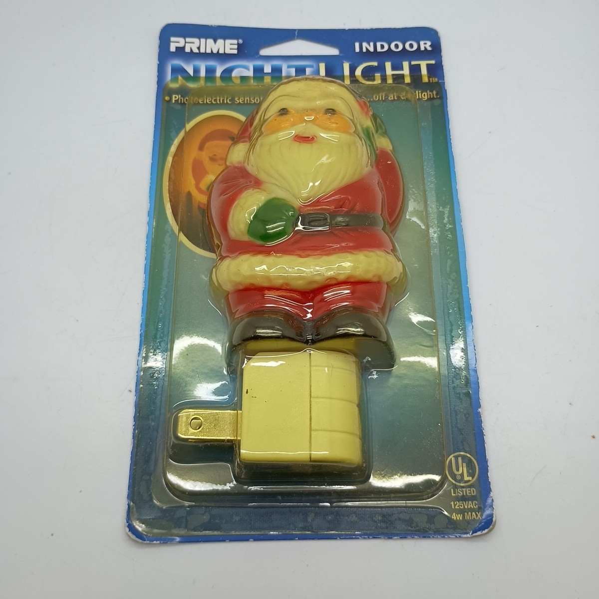 #Q) NEW 2005 PRIME SANTA INDOOR NIGHT LIGHT - W/ PHOTO SENSOR AUTO ON/OFF
