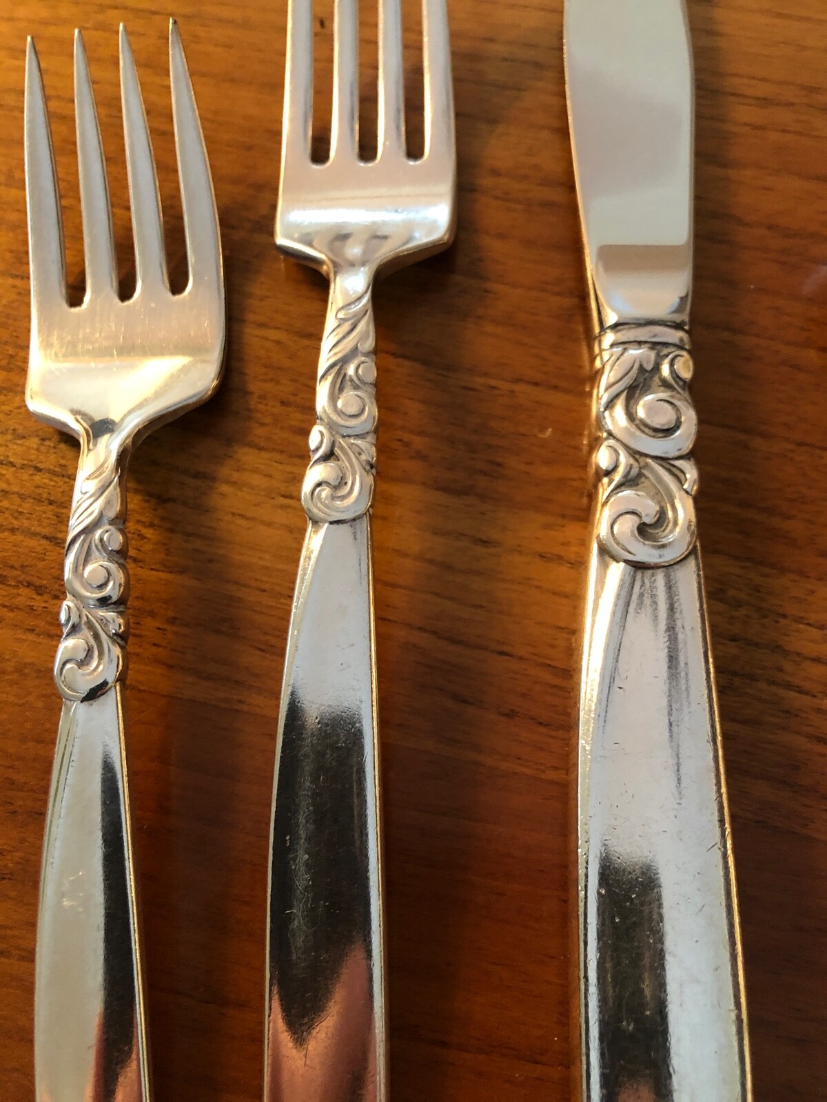 Oneida Community SOUTH SEAS Silver-plate 1955 Silverware Choice