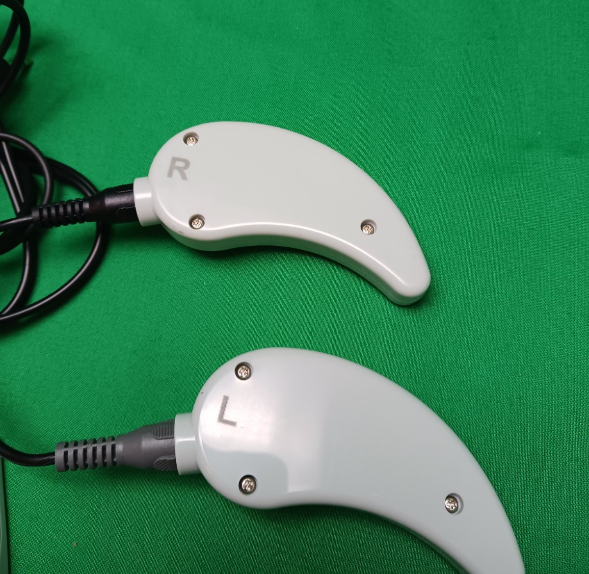 NeuroTek Advanced Tac With Large Tactile Pulsers and Headset Untested
