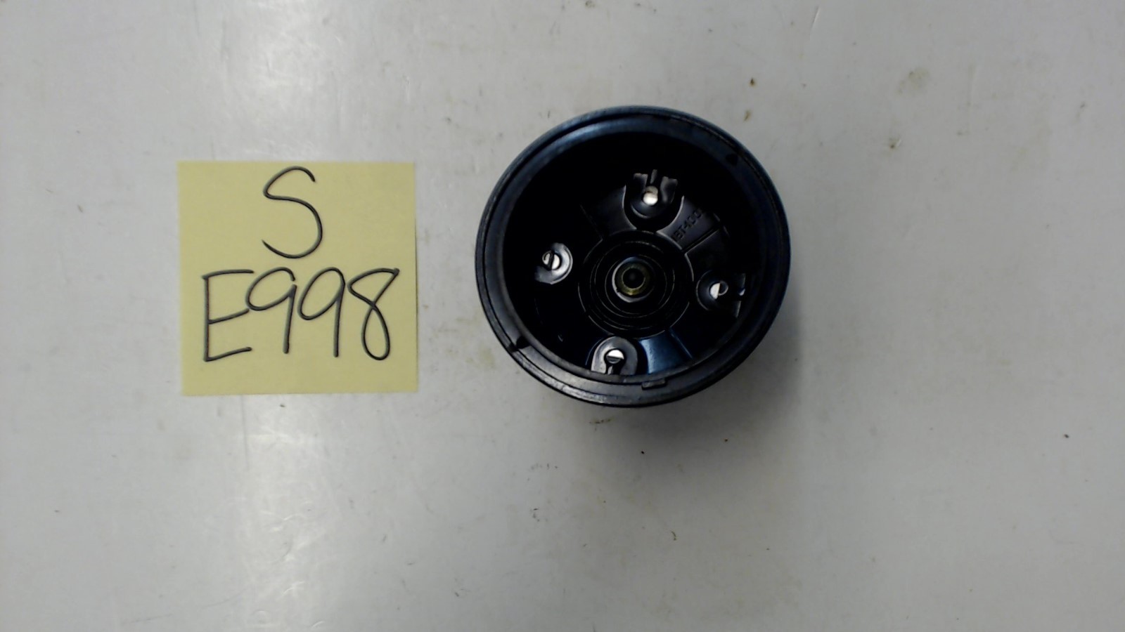 C202 Distributor Cap
