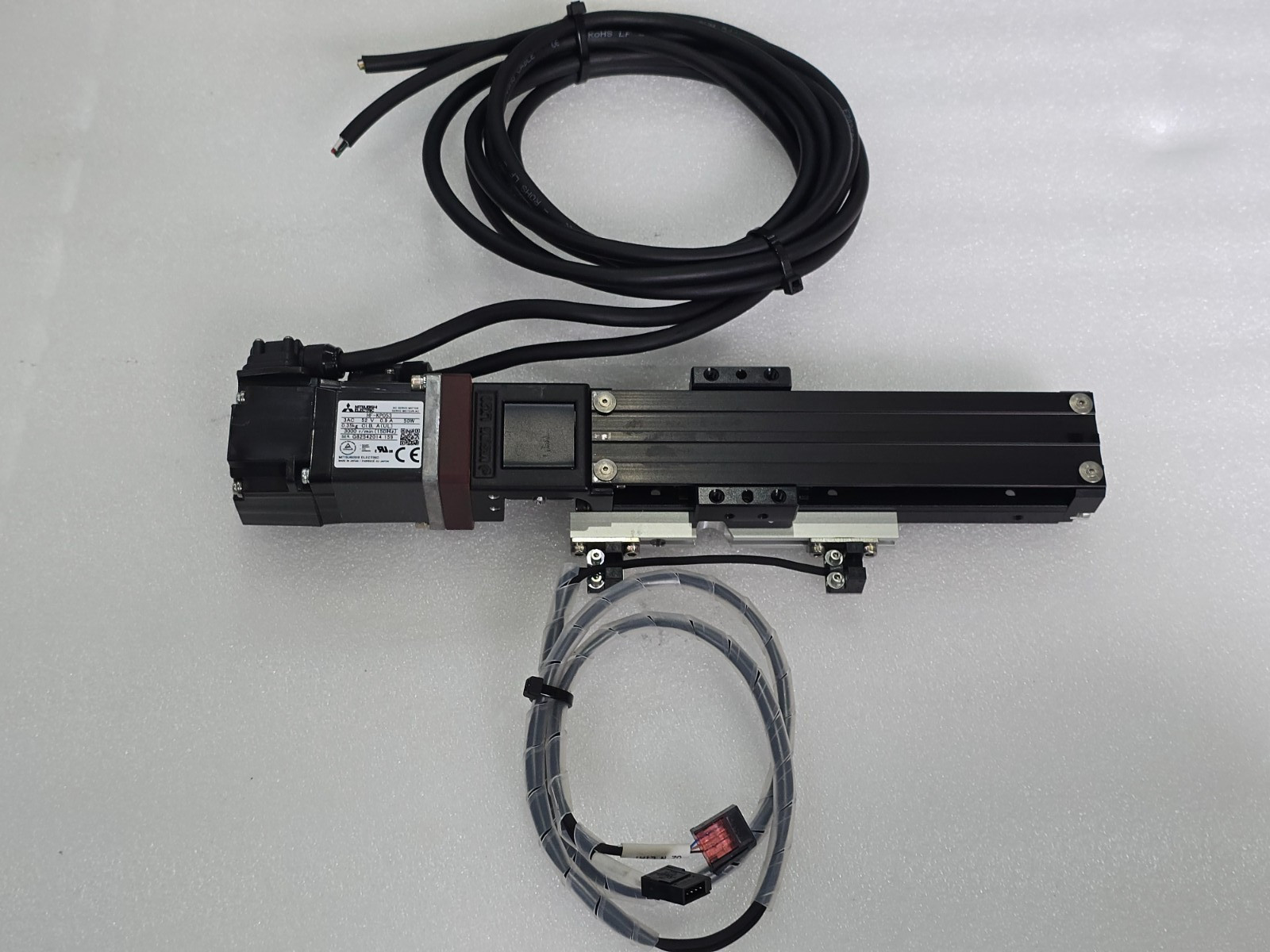 MISUMI LX20 LINEAR ACTUATOR 215mm  & MOTOR MITSUBISHI HF-KP053
