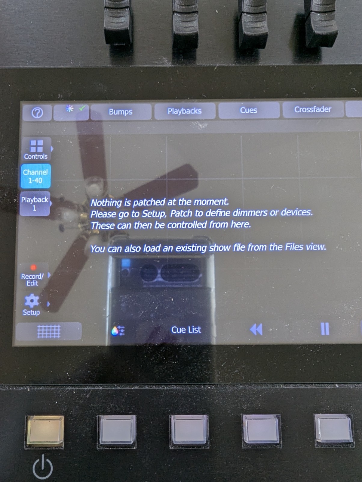 ETC COLORSOURCE 40 DMX 80 Fixture Light Control Console with Multi-Touch Display