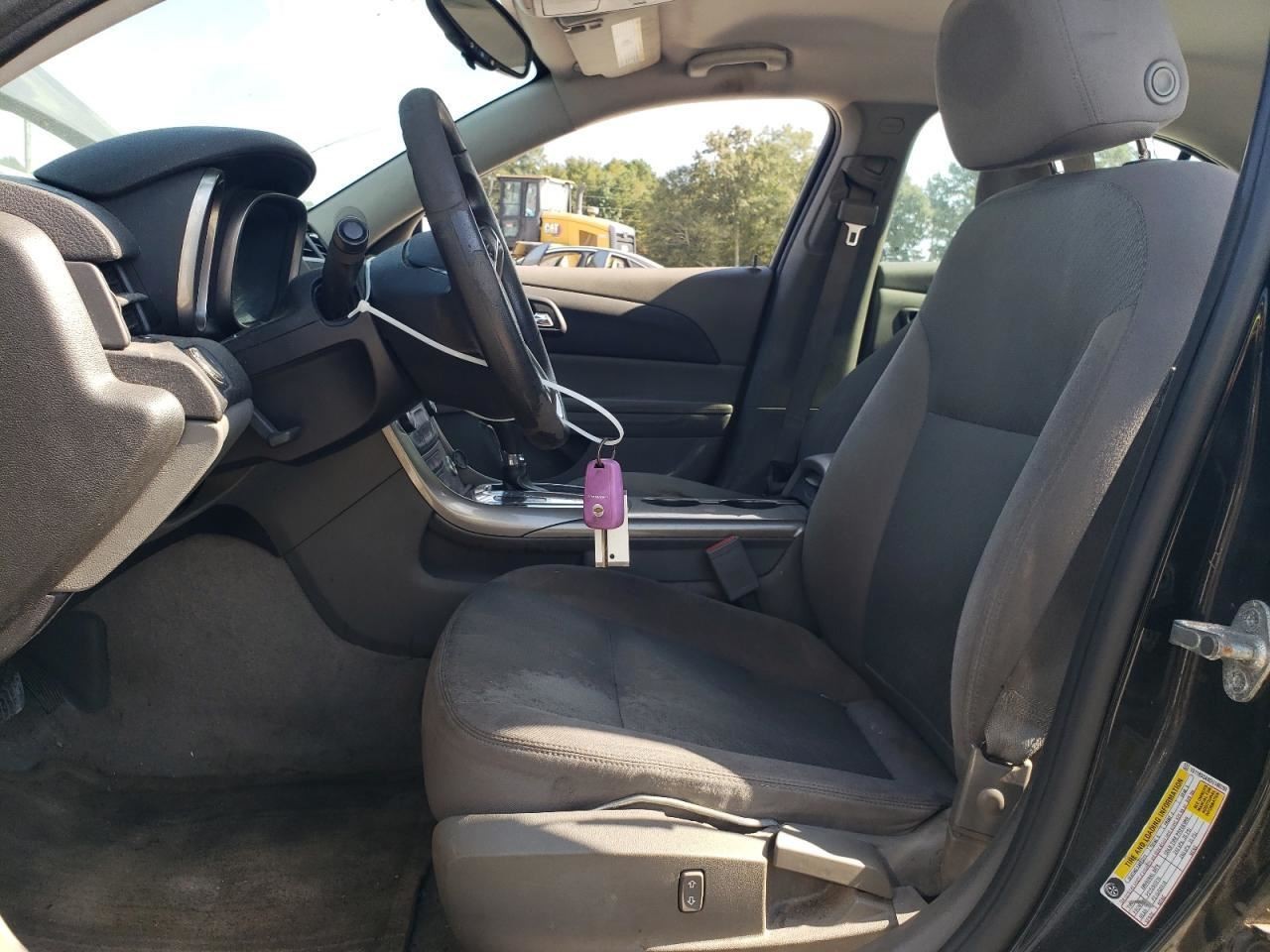 MALIBU 2013 Glove Box 4867783