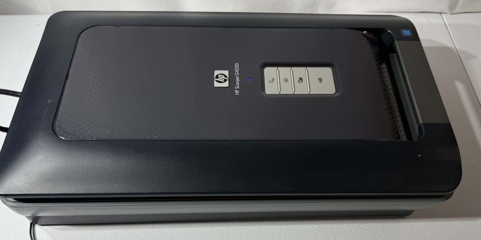 HP Scanjet G4050 w/ Power - Tested Working - Flatbed Scanner