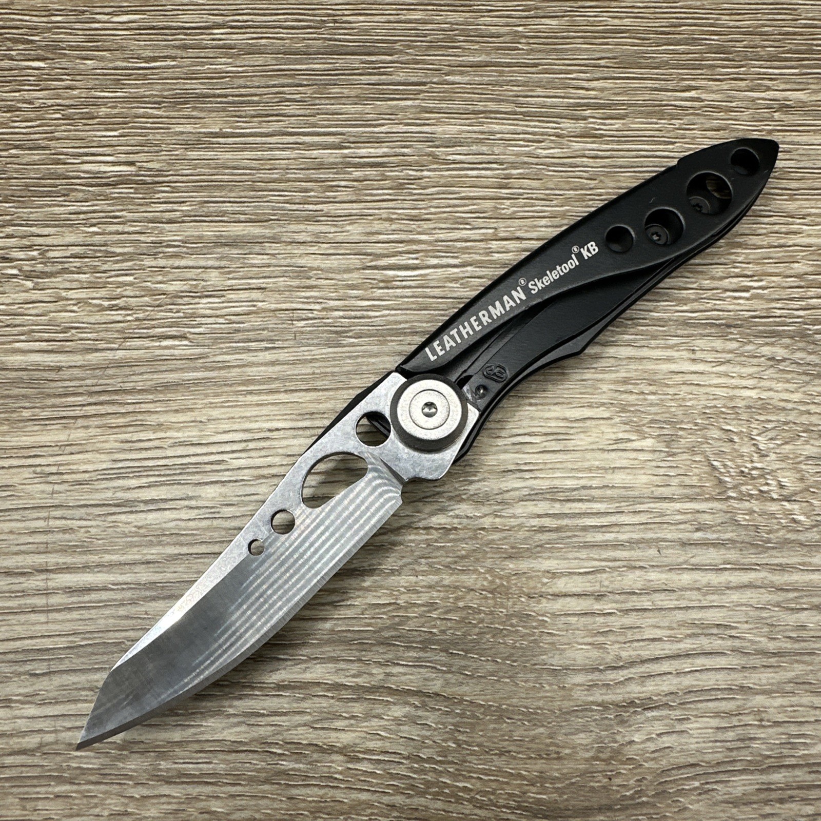 Leatherman Skeletool KB Folding Knife USA With Bottle Opener!!