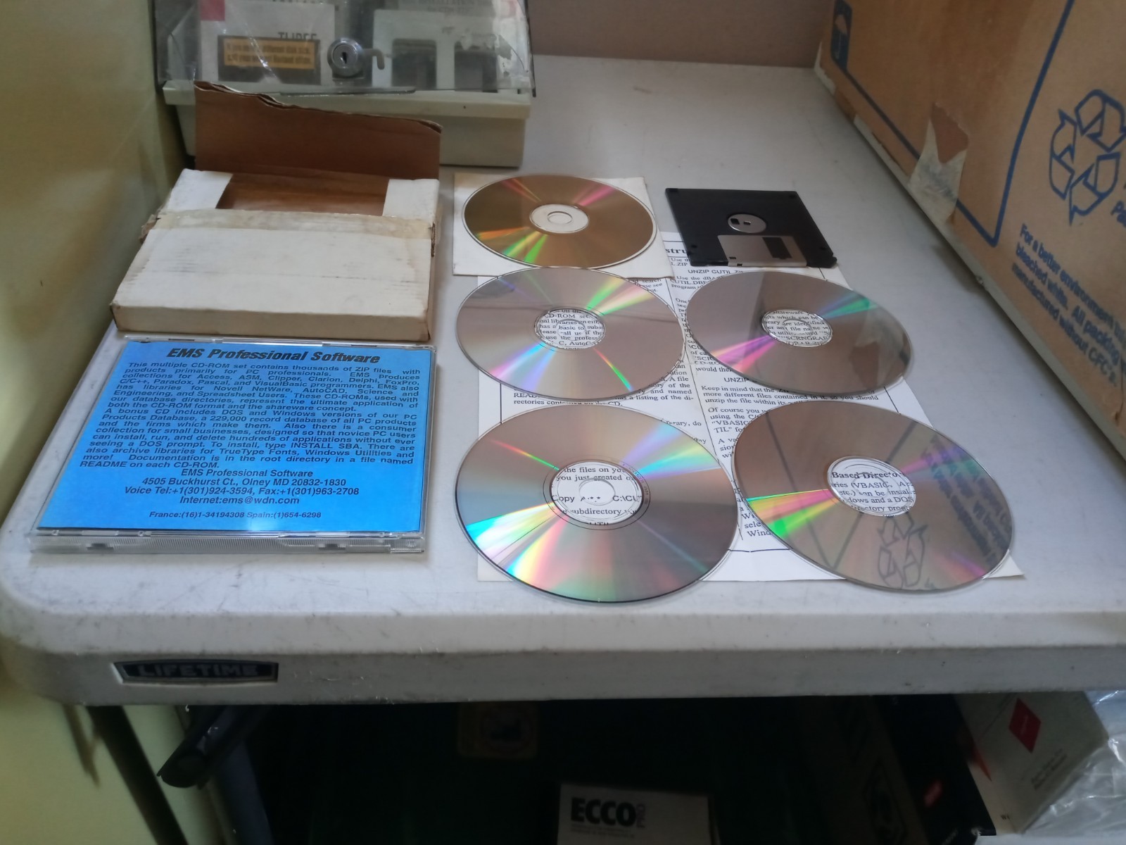 Vintage 1996 EMS Professional Software Shareware 4 CD-Rom Set with Extras