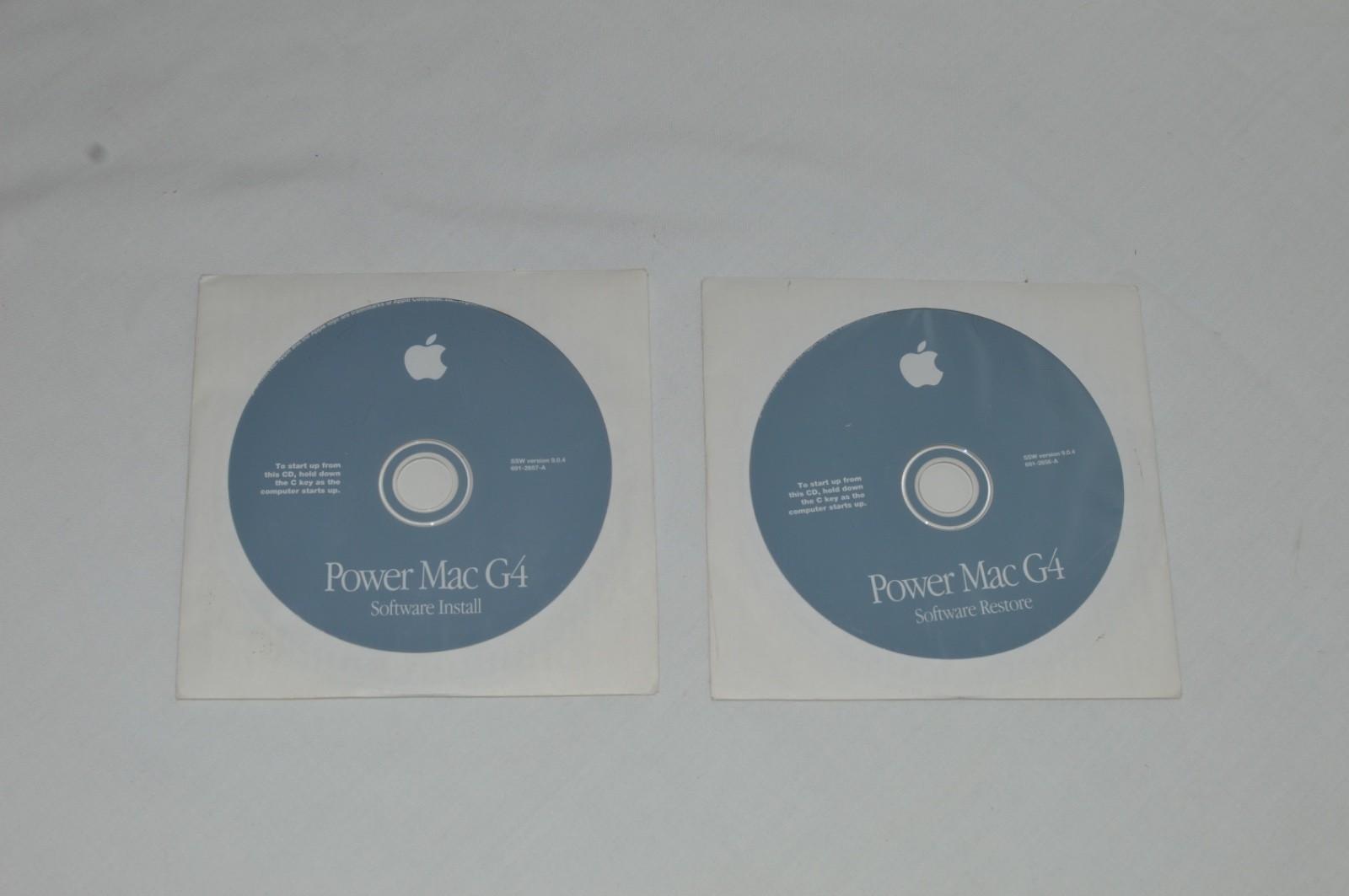 EUC Mac OS 9.0.4 Install Disc Power Mac G4 2 Discs Complete Set