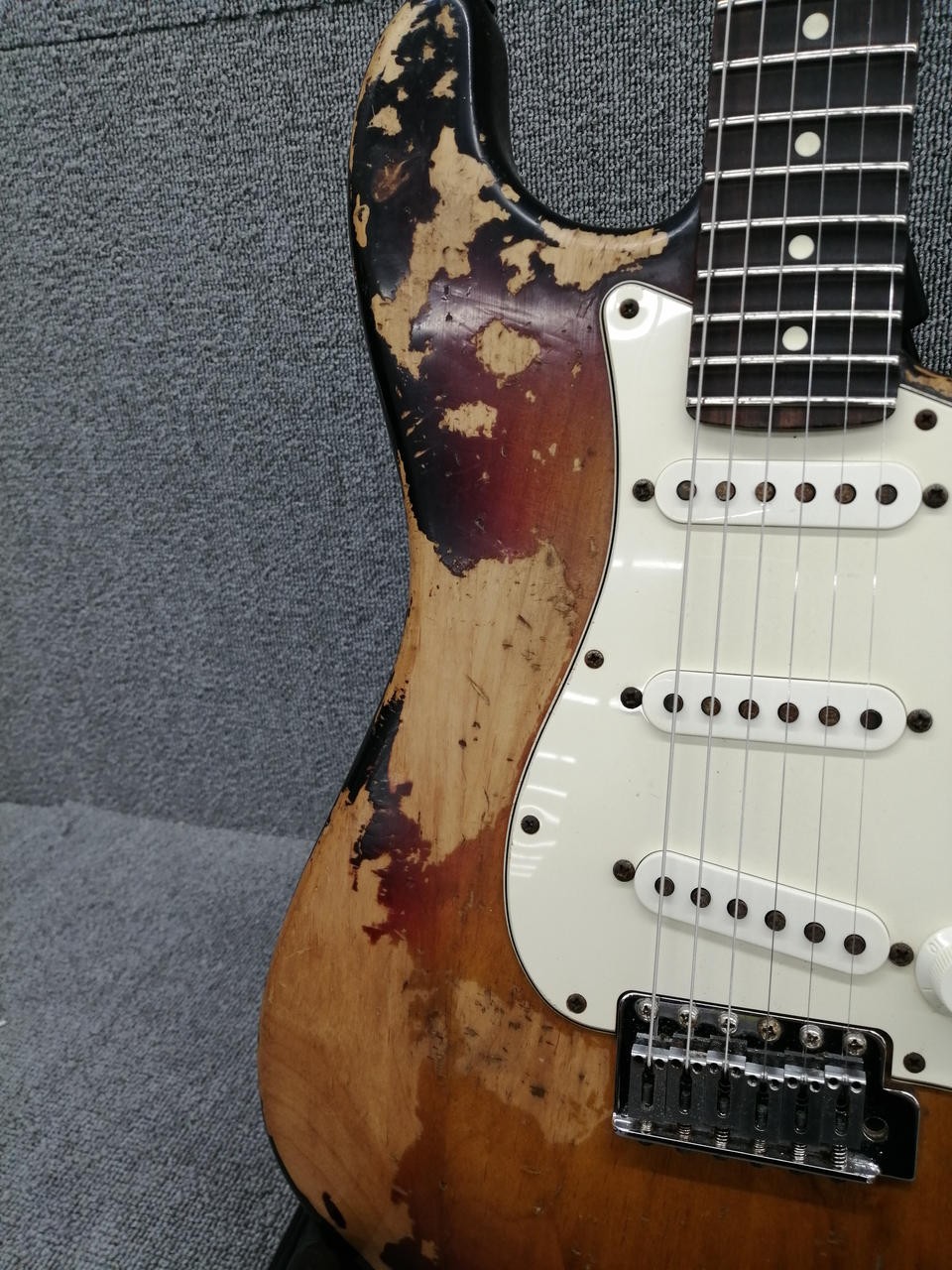 FENDER USA AM SPL ST MOD Stratocaster-type Electric Guitar