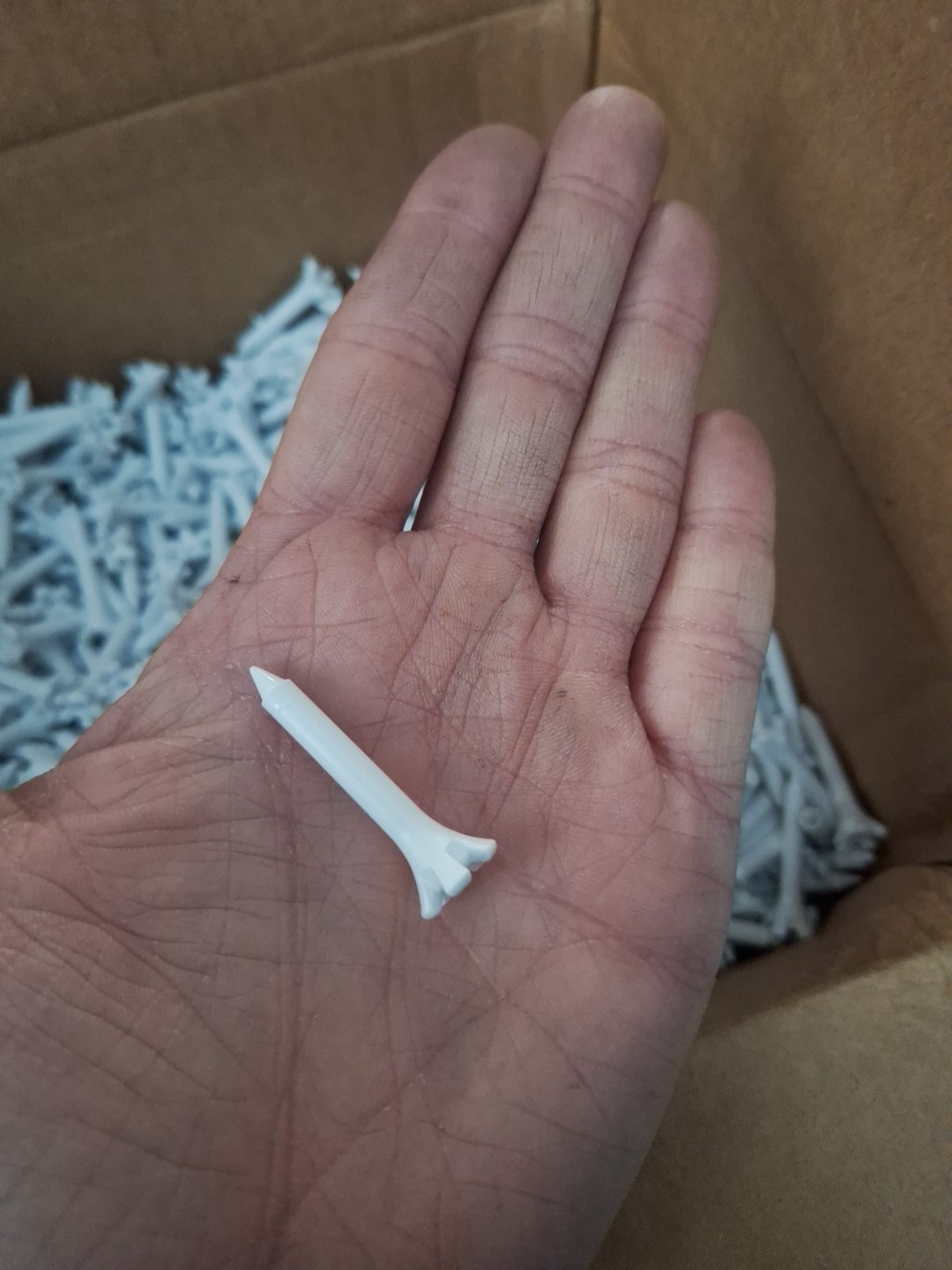 100 1 1/2" White Plastic Tees