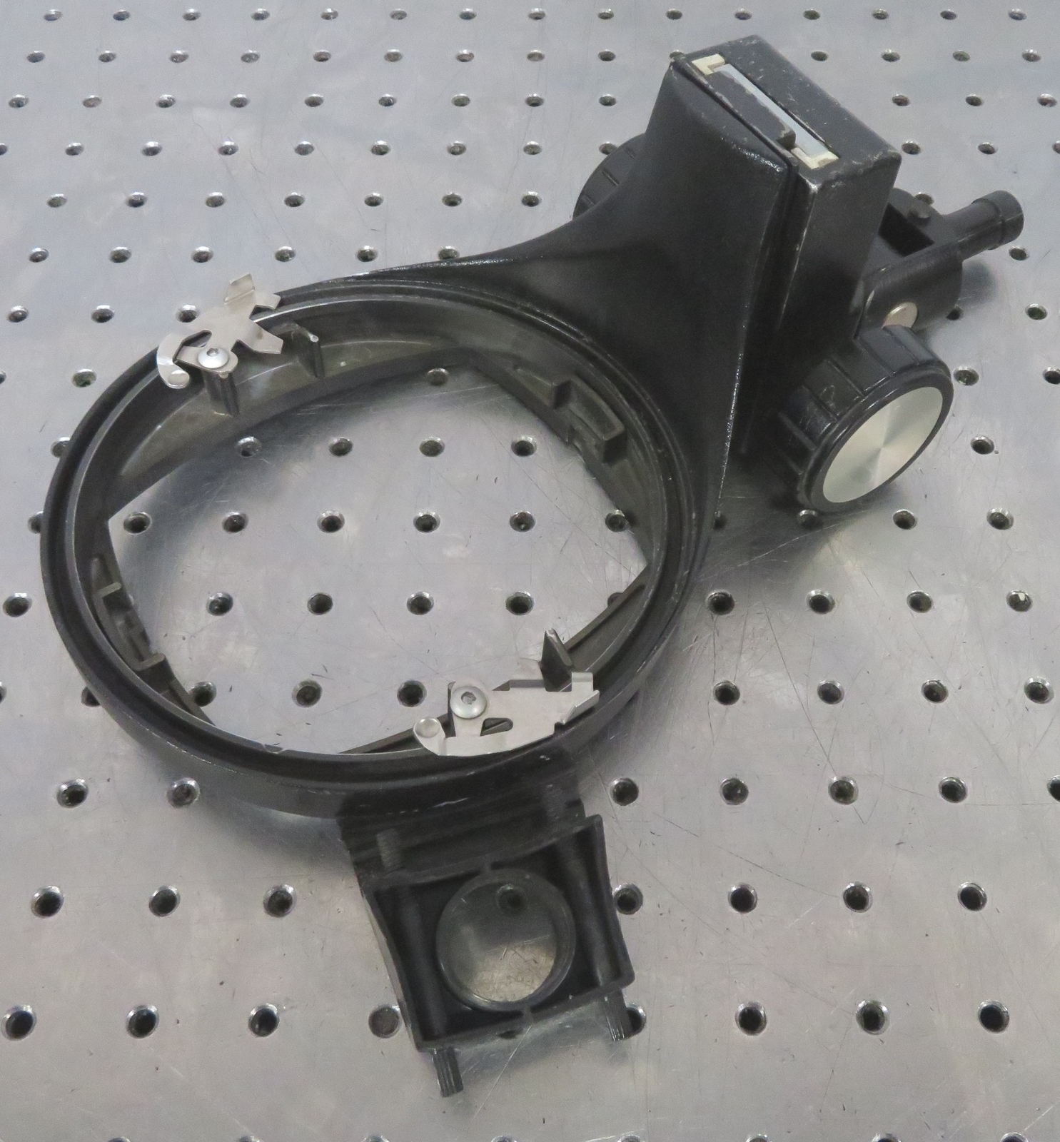 C190683 Rotating E-Arm Microscope Holder for B&L StereoZoom w/ Illuminator Mount