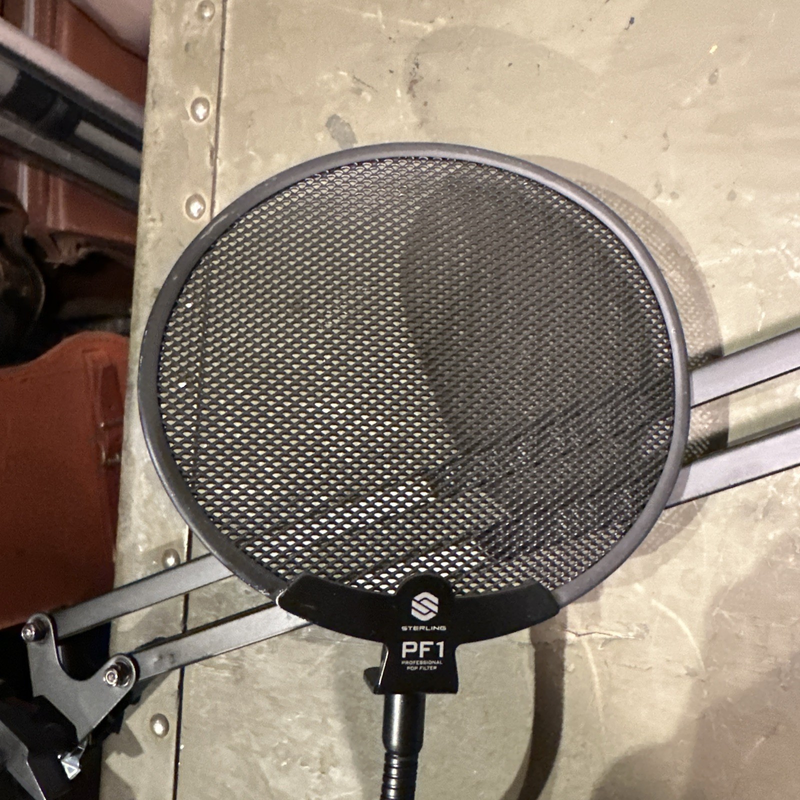 Sterling Audio PF1 Microphone Pop Filter with long arms