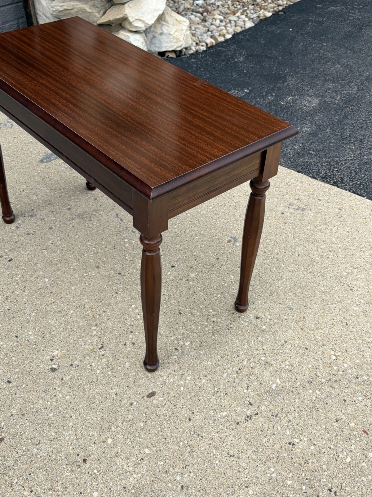 Mahogany Piano Bench Round Fluted Legs With Music Storage