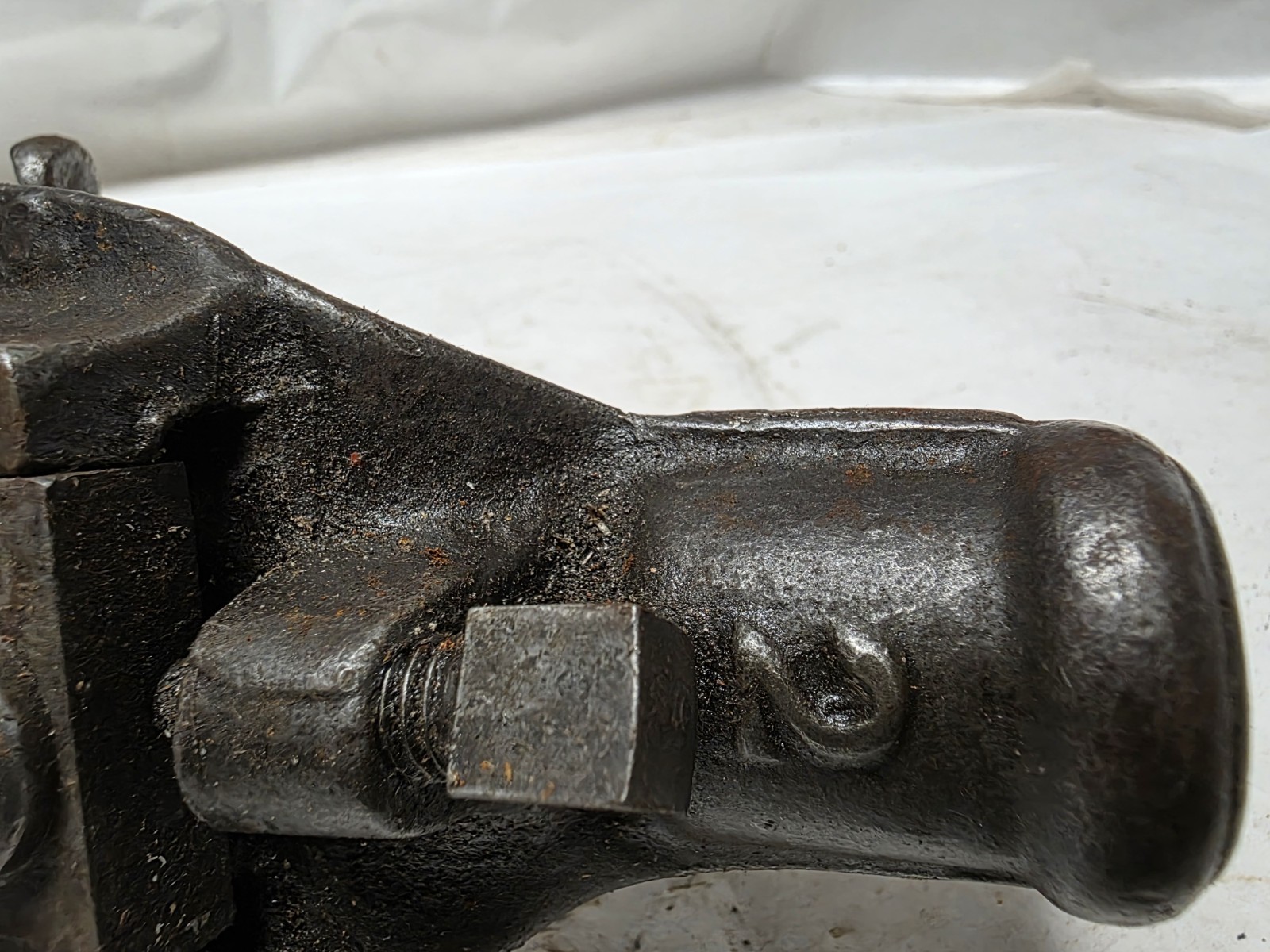 Vintage Armstrong No. 2 Adjustable Pipe Threader with 3/4" Dies