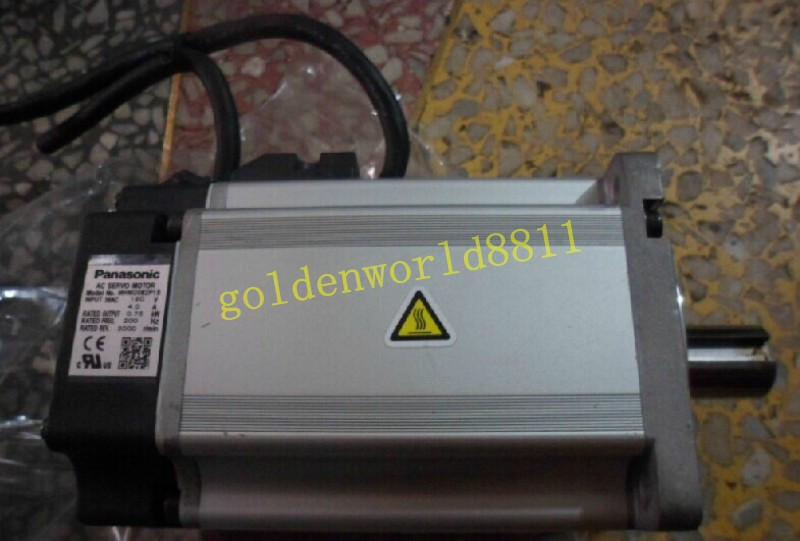 Panasonic AC servo motor MHMD042P1S good in condition for industry use
