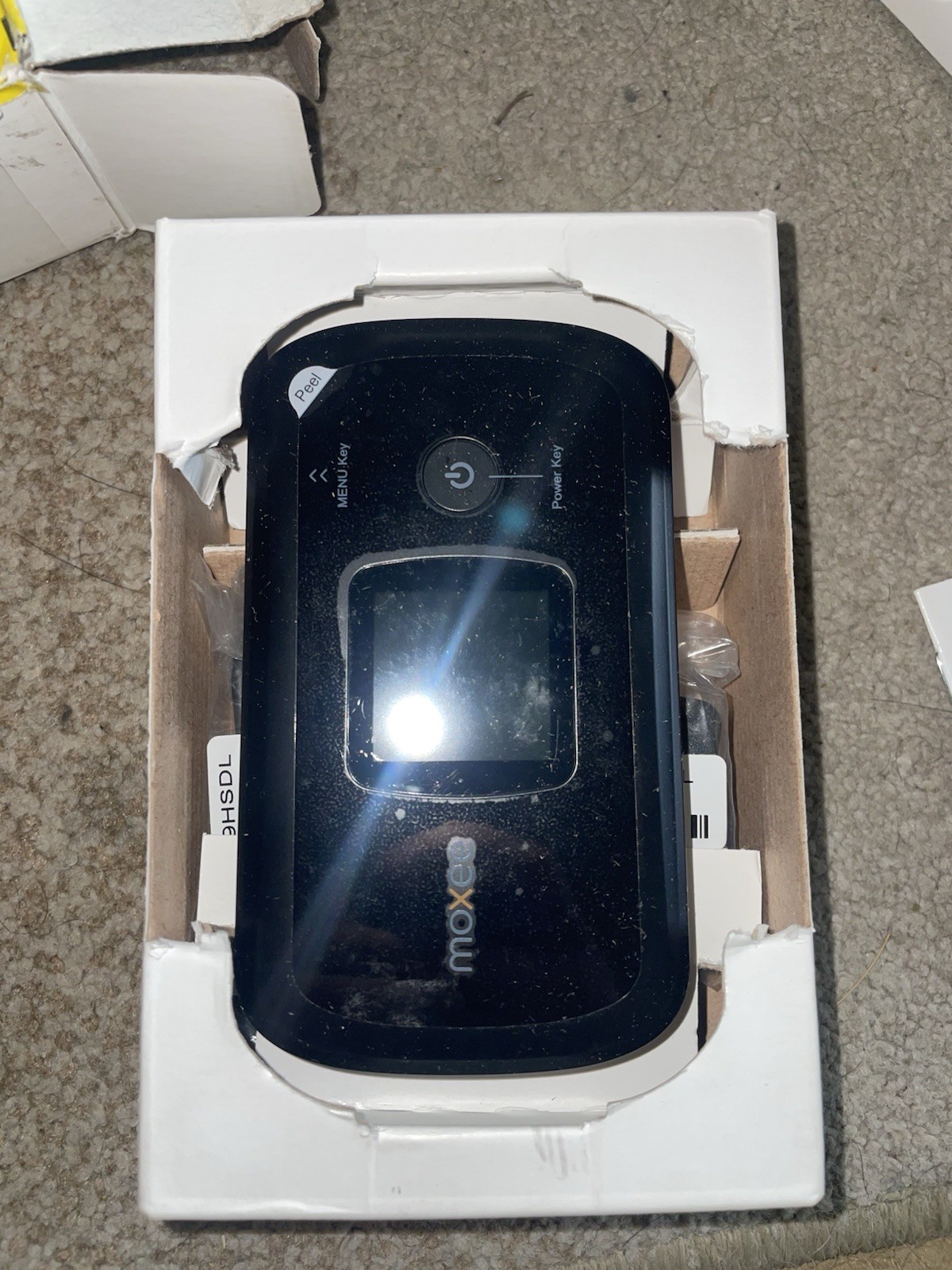 AT&T Wireless, Moxee K779HSDL WiFi 4G LTE 256MB Mobile Broadband Hotspot - READ