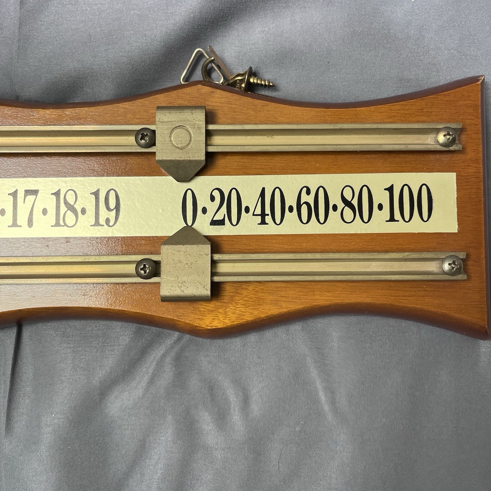 Wall Mounted Billiards Scoreboard Dual Track Brass Wood Shuffleboard Rectangular