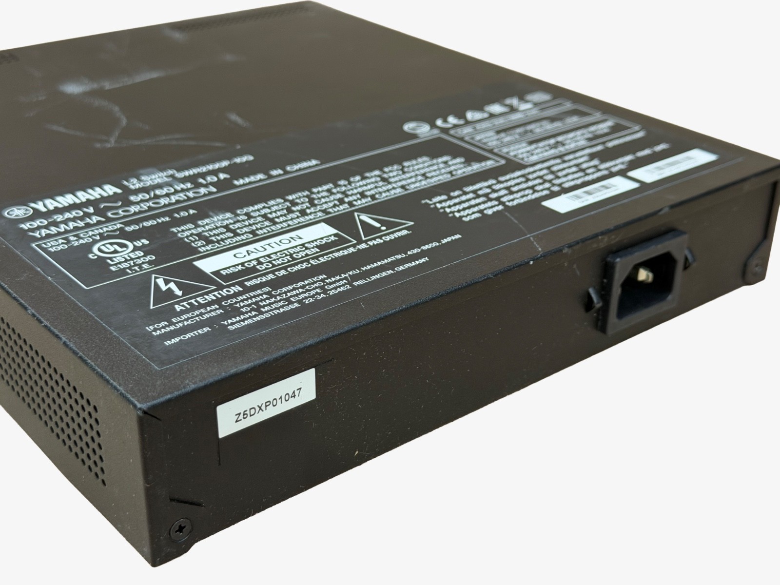 YAMAHA SWR2100P-10G L2 Network Switch