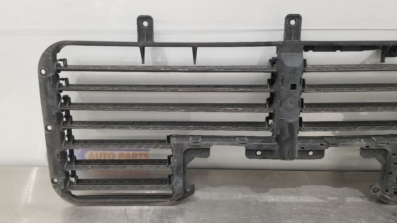 18 CHEVY SILVERADO 1500 LT 5.3L AIR SHUTTER
