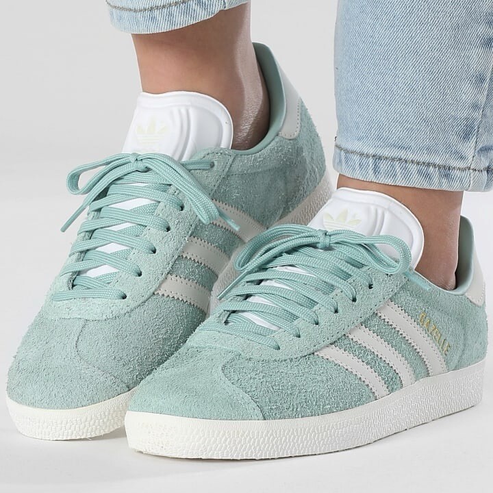 Adidas Originals Gazelle Grinch Women’s Shoe Athletic Sneakers Footwear #393