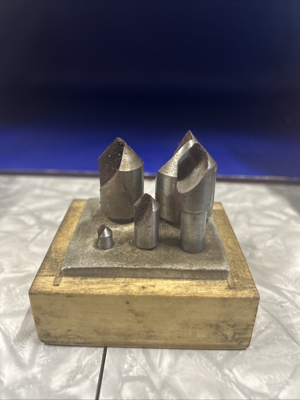 High Speed Steel Countersink Set 5-Piece 1/4 3/8 1/2 in w/ Wood Box