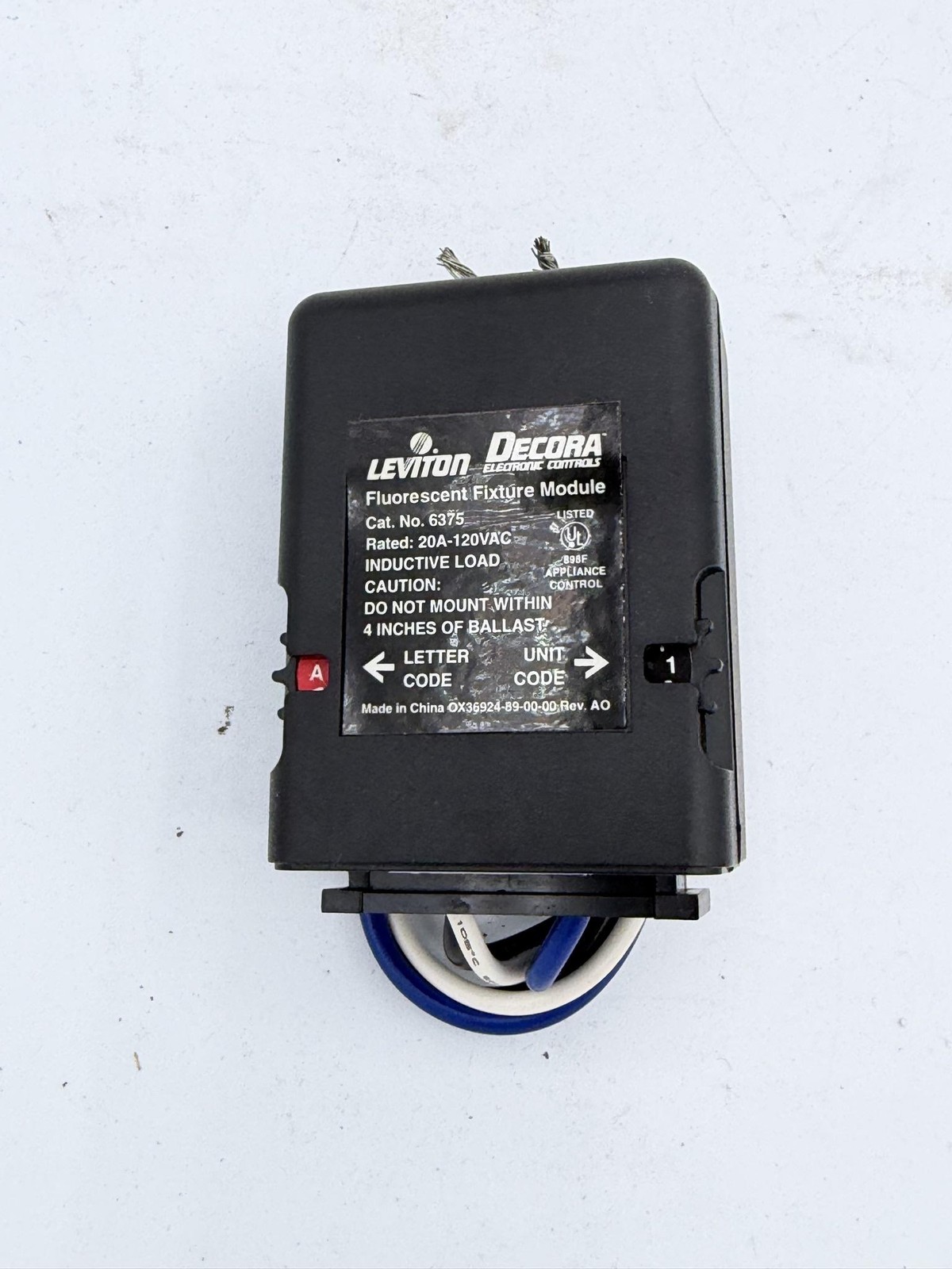 Leviton 6375 Decora Fluorescent Fixture Module 20A 120VAC Black Control China