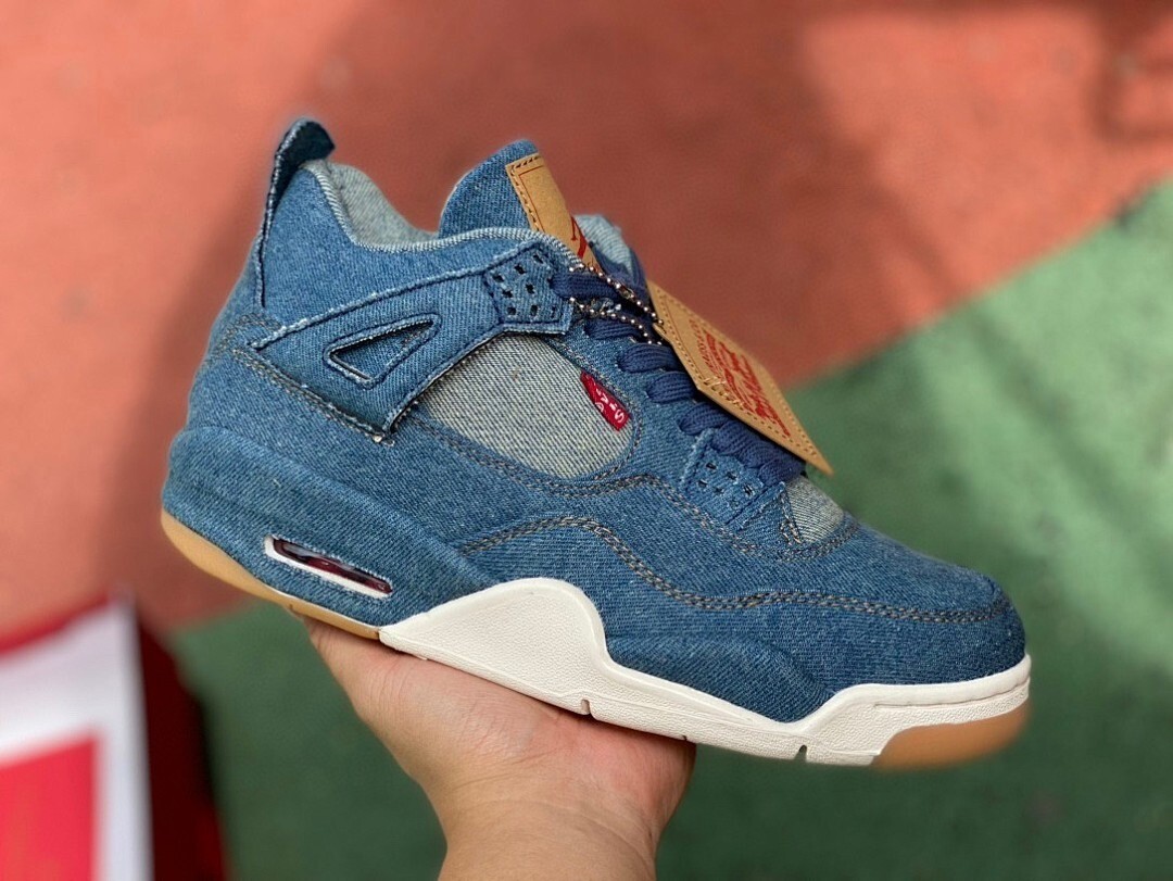 AJ4 Retro “Levi's Denim” Levi's Denim Bluel AO2571-401 NEW Men's Size 4-11