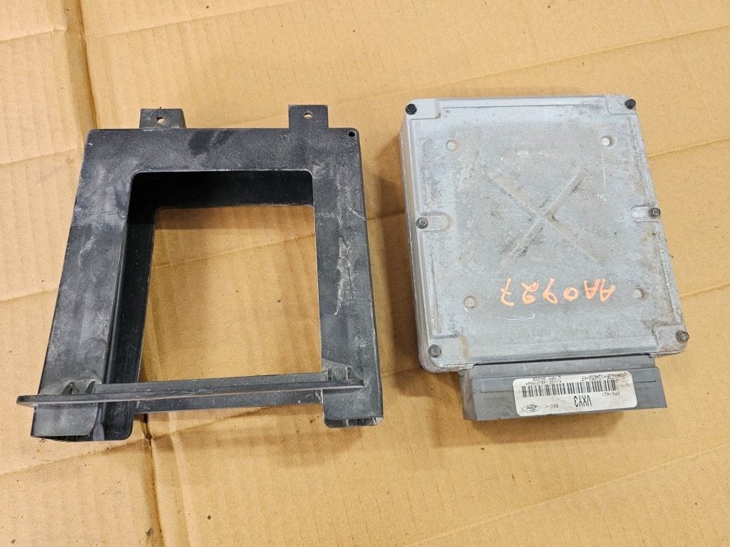 USED 2000 Ford F450 DIesel 7.3 Engine CONTROL MODULE XC3F 12A650-KF Ship AS IS