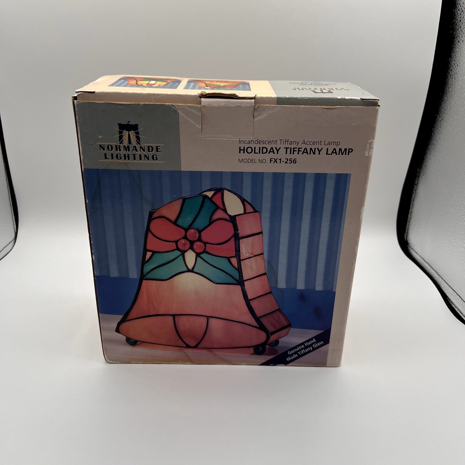 NORMANDE LIGHTING Holiday Tiffany Style Lamp NIB