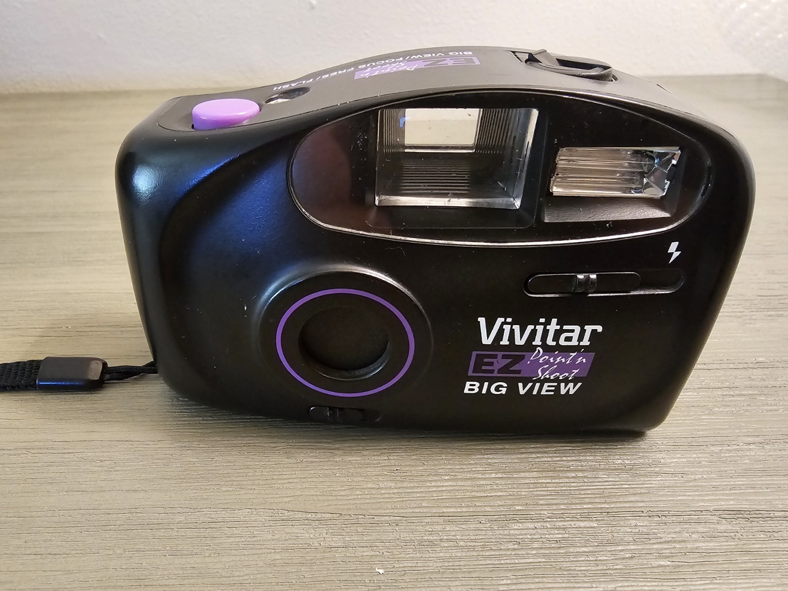 VIVITAR EZ POINT & SHOOT BIG VIEW 35mm CAMERA BV35