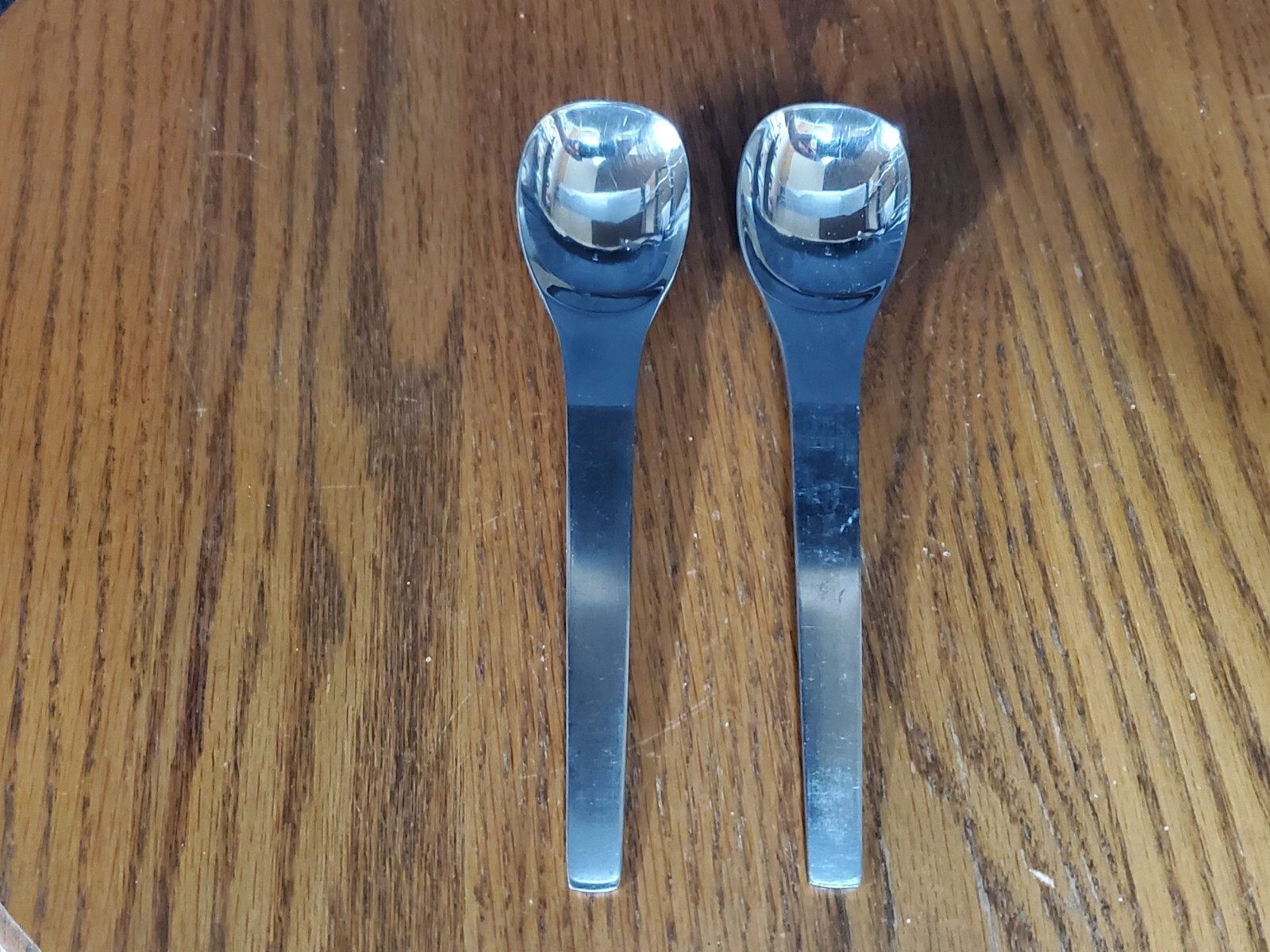2 SOUP SPOONS Dalia PICASSO Satin 20/12 Stainless Modern Spain 7 1/2"