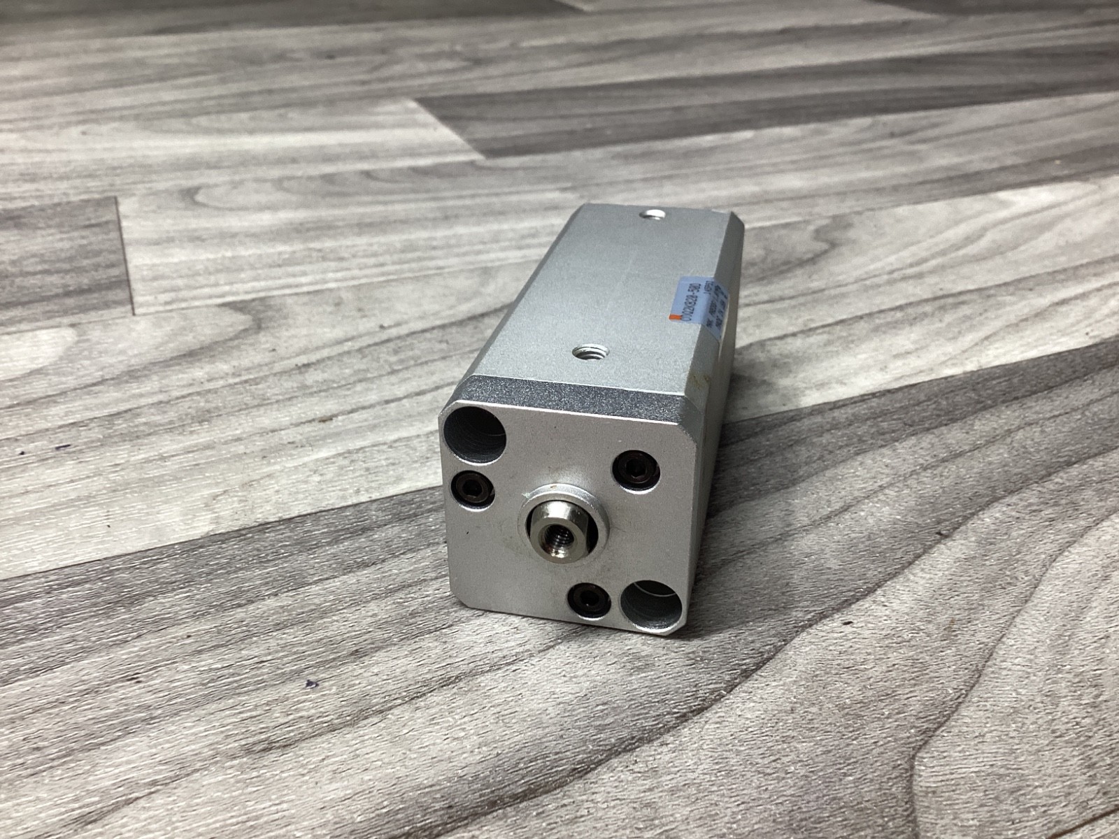 SMC CDQ2KB20-50D Cylinder #113N8*CO