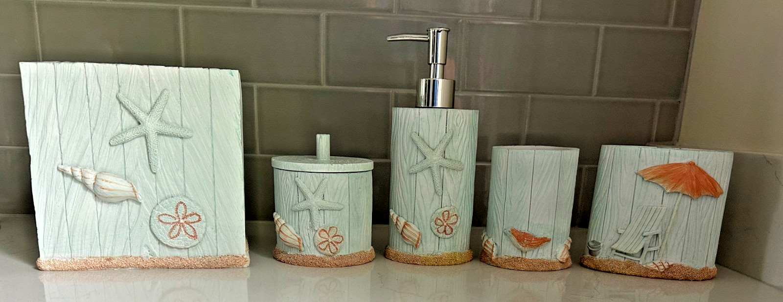 Coastal Beach Cottage 5 pc Bathroom Set - Heavy Sculptured Resin