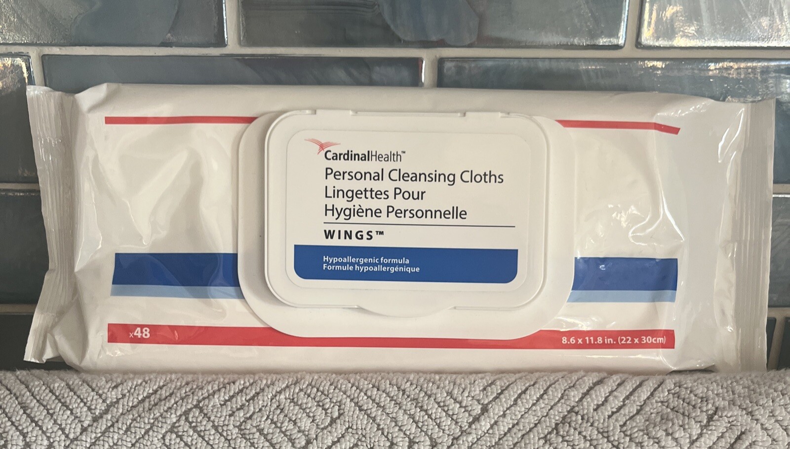 CardinalHealth Wings Personal Cleansing Wipes 8.6" X 11.8" # 5199S 48 Wipes NEW