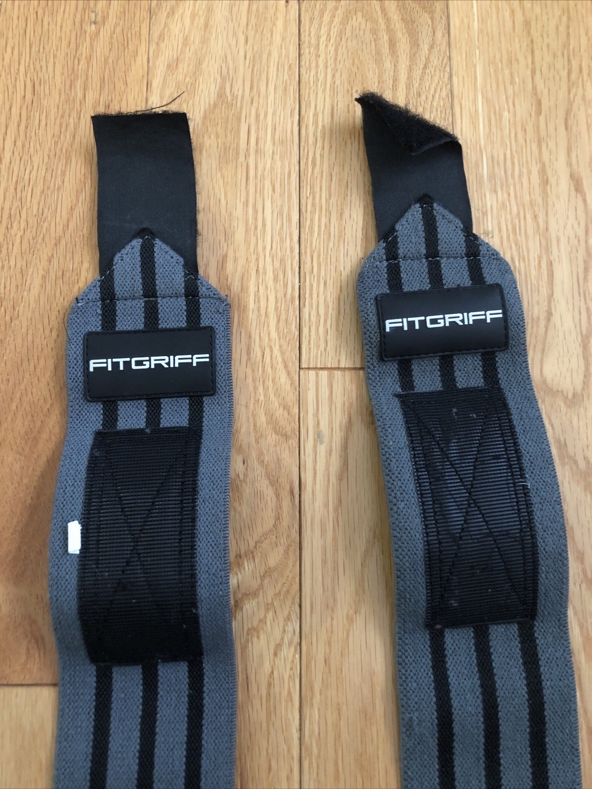 FITGRIFF Weight Lifting Straps Very Good Condition Large