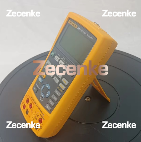 Fluke 726 Multifunction Process Calibrator Calibrated /tested good