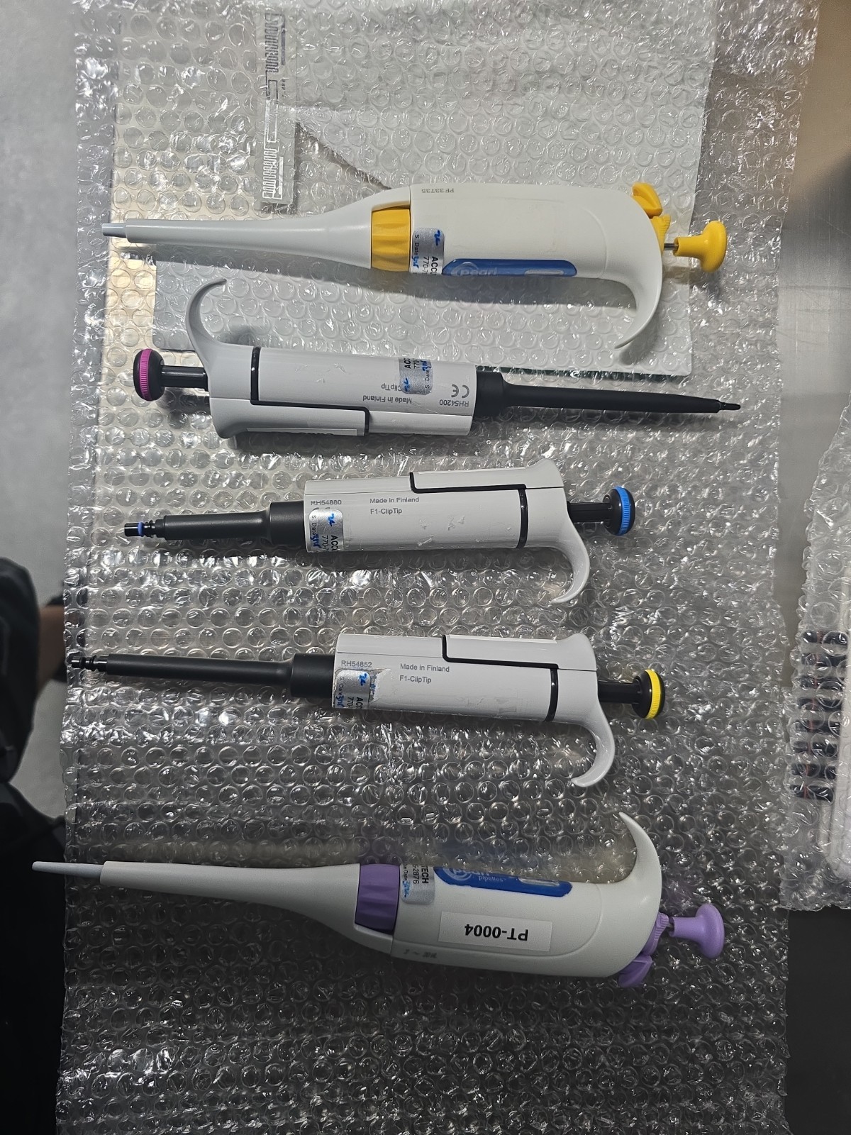 Thermo Scientific F1-ClipTip Single Channel Pipettors for Laboratory Automatic