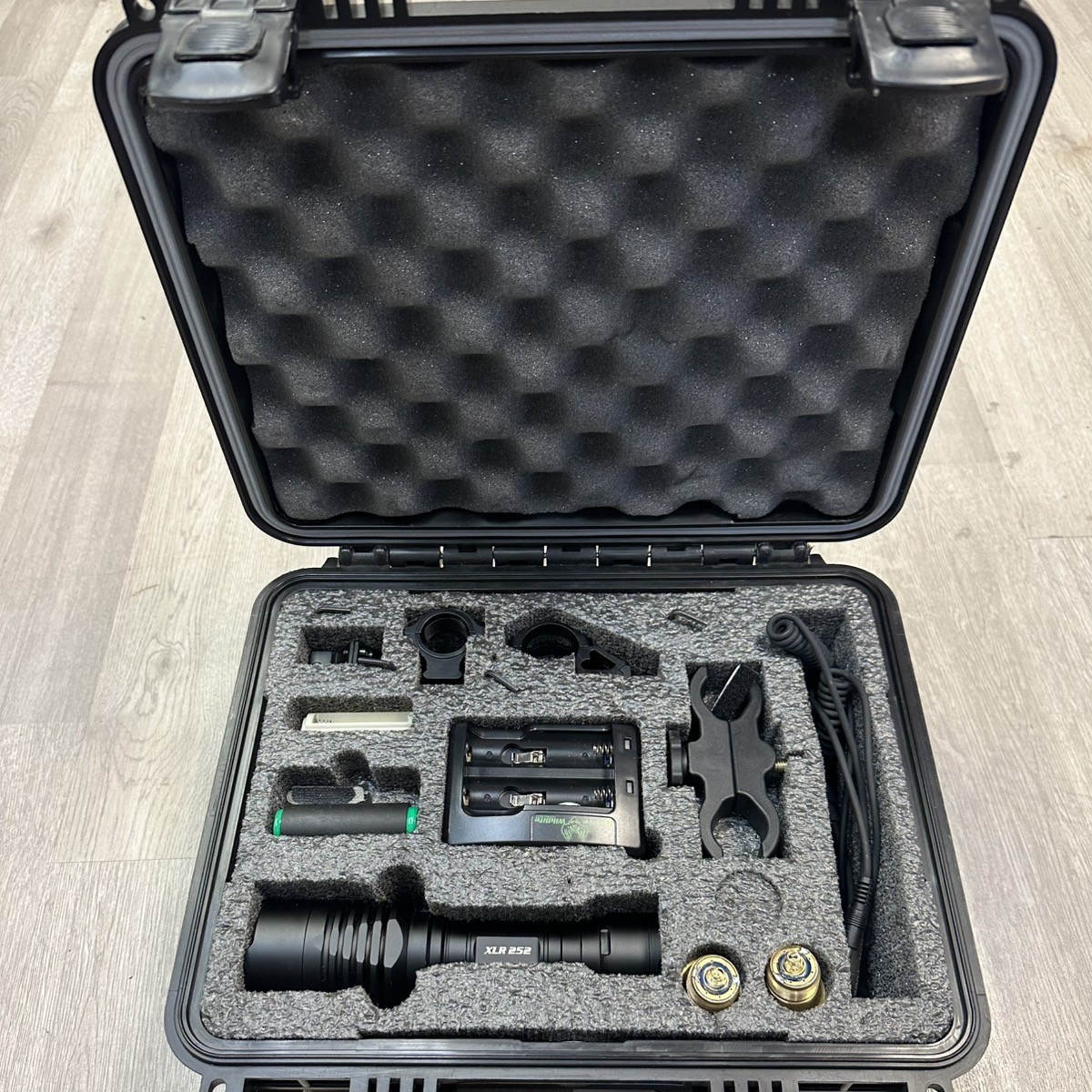 Kill Light XLR 250 Hunting Package wth case (PAP008298)